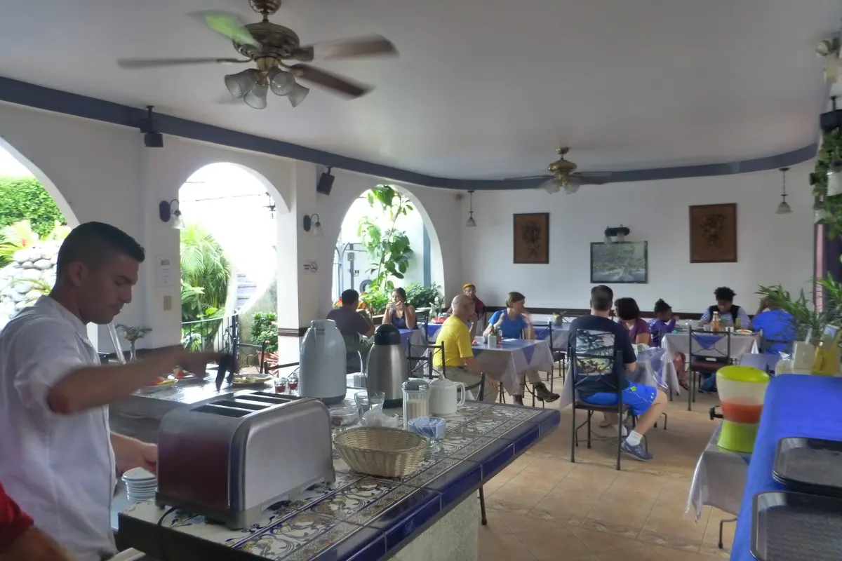 Espacios — Desayuno incluido 3
