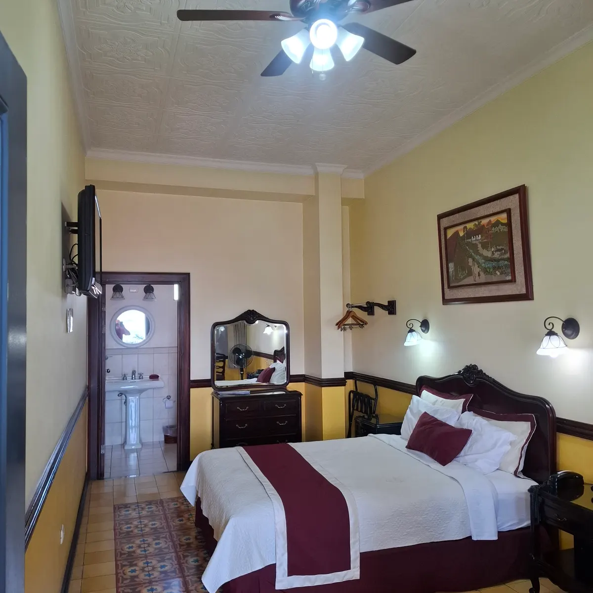 Habitaciones — Habitación con balcón 4