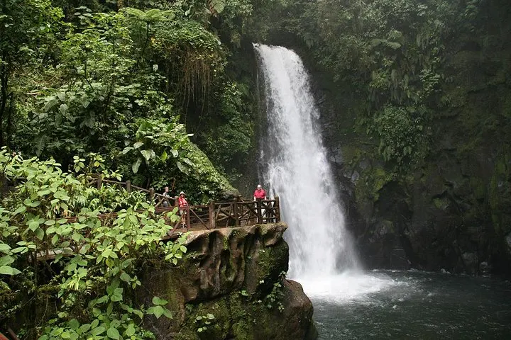 Aventure en forêt tropicale 3 en 1 depuis San José