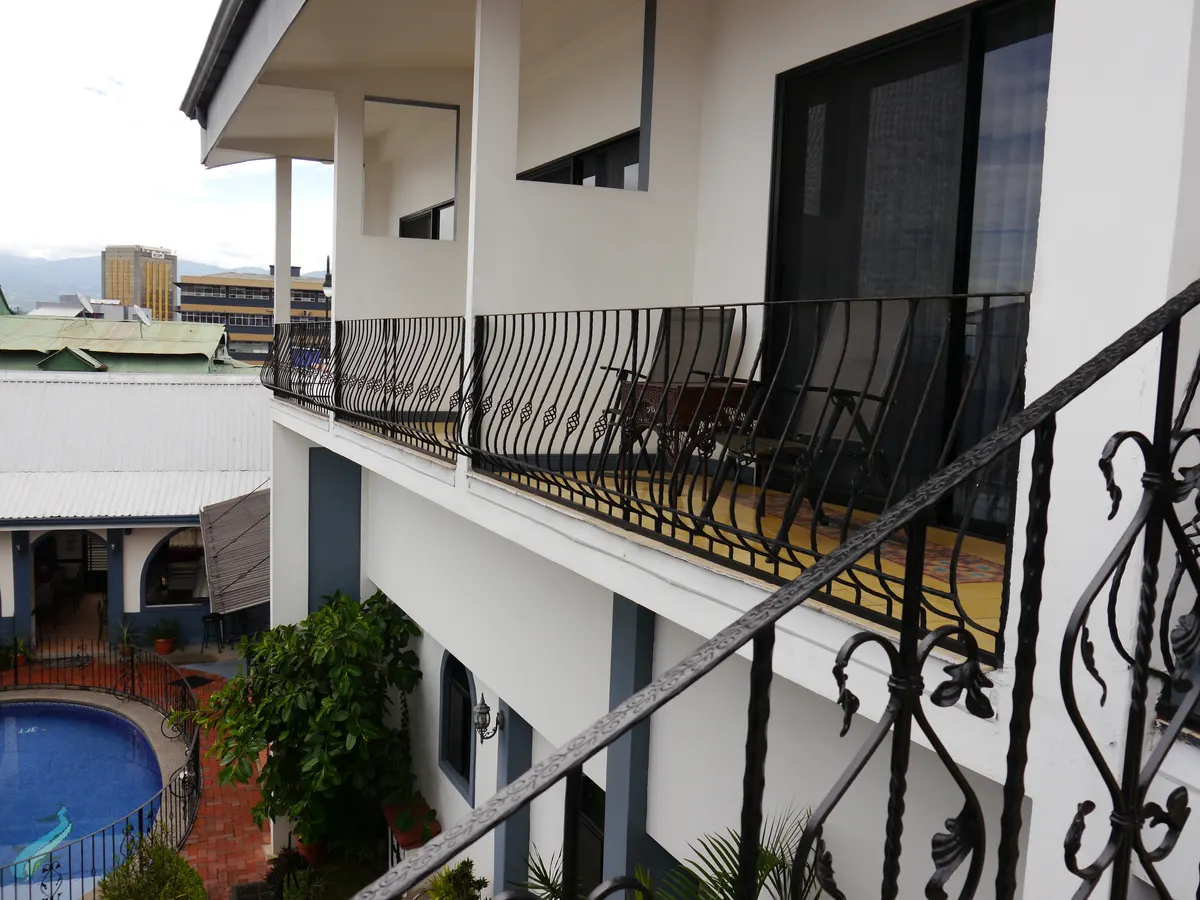 Habitaciones — Habitación con balcón 3