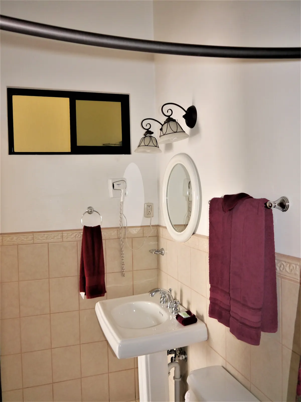 Habitaciones — Habitación con balcón 5